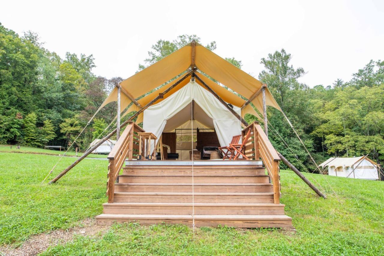 Under Canvas Great Smoky Mountains Hotel Pigeon Forge Buitenkant foto